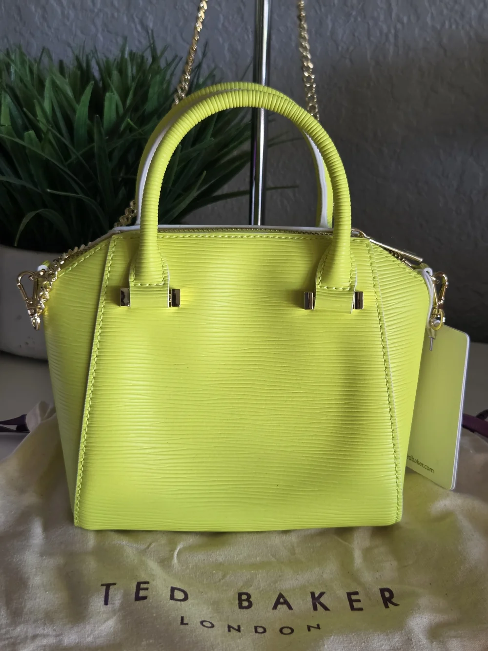 Ted Baker London NWT Bow Micro Leather Tote Bag Neon Yellow Lime Crossbody